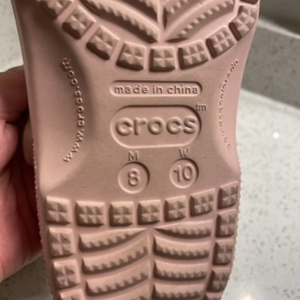 Metallic pink Crocs - Picture 3 of 3